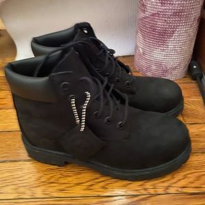 Kids Timberland boot (Black, KIDS US SIZE 2)